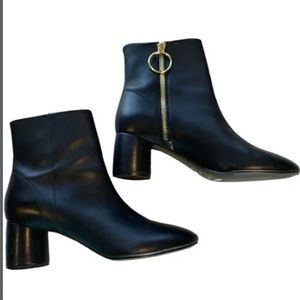 & Other Stories Leather boots cylinder heel size 41